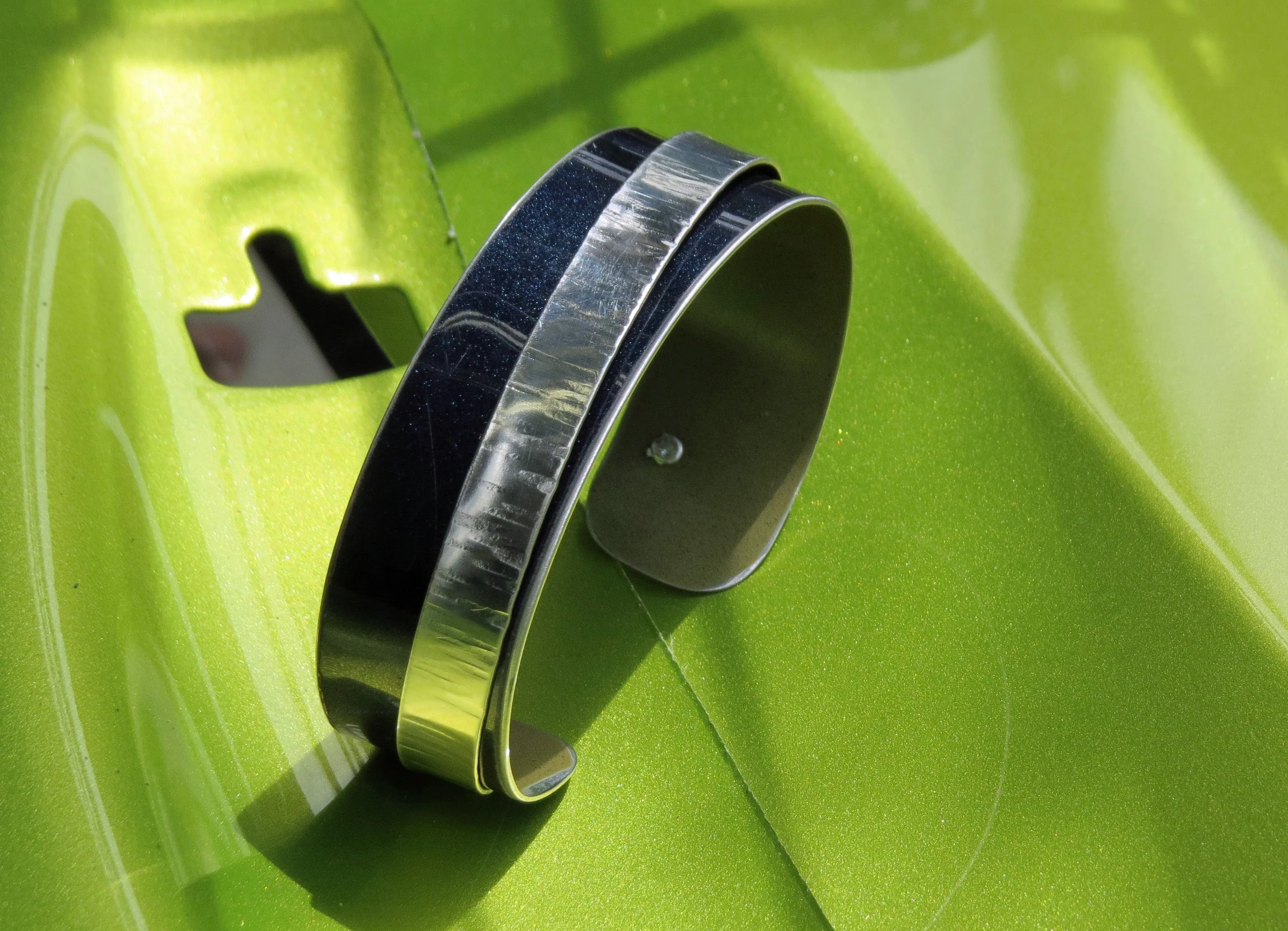 Cadillac Escalade Stripe Cuff