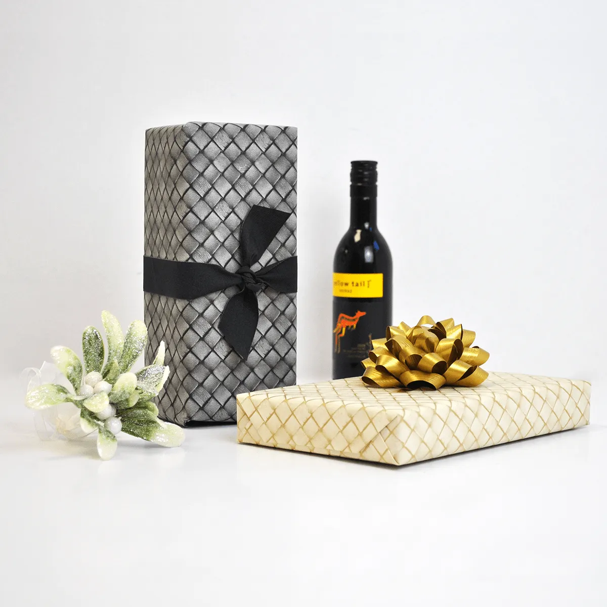 Leather Weave Grey/Black Counter Roll